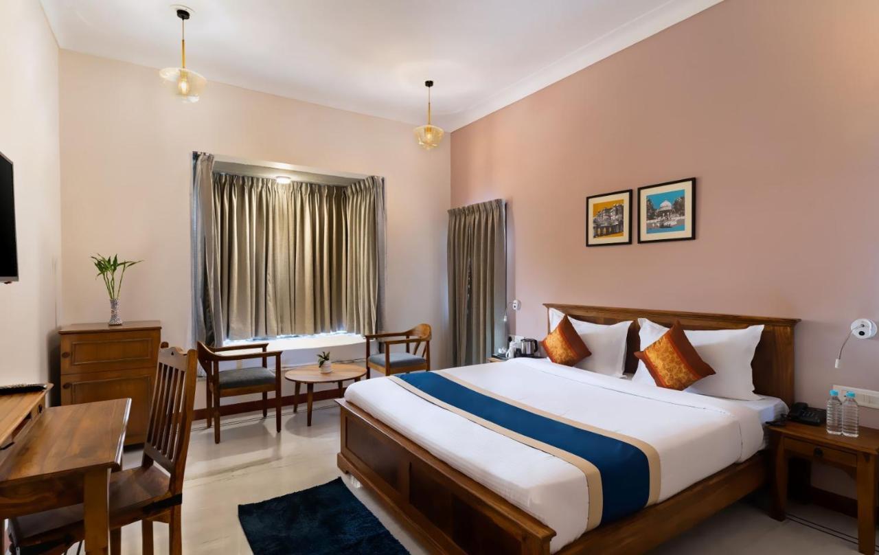 Dheergarh Palace Удайпур Экстерьер фото